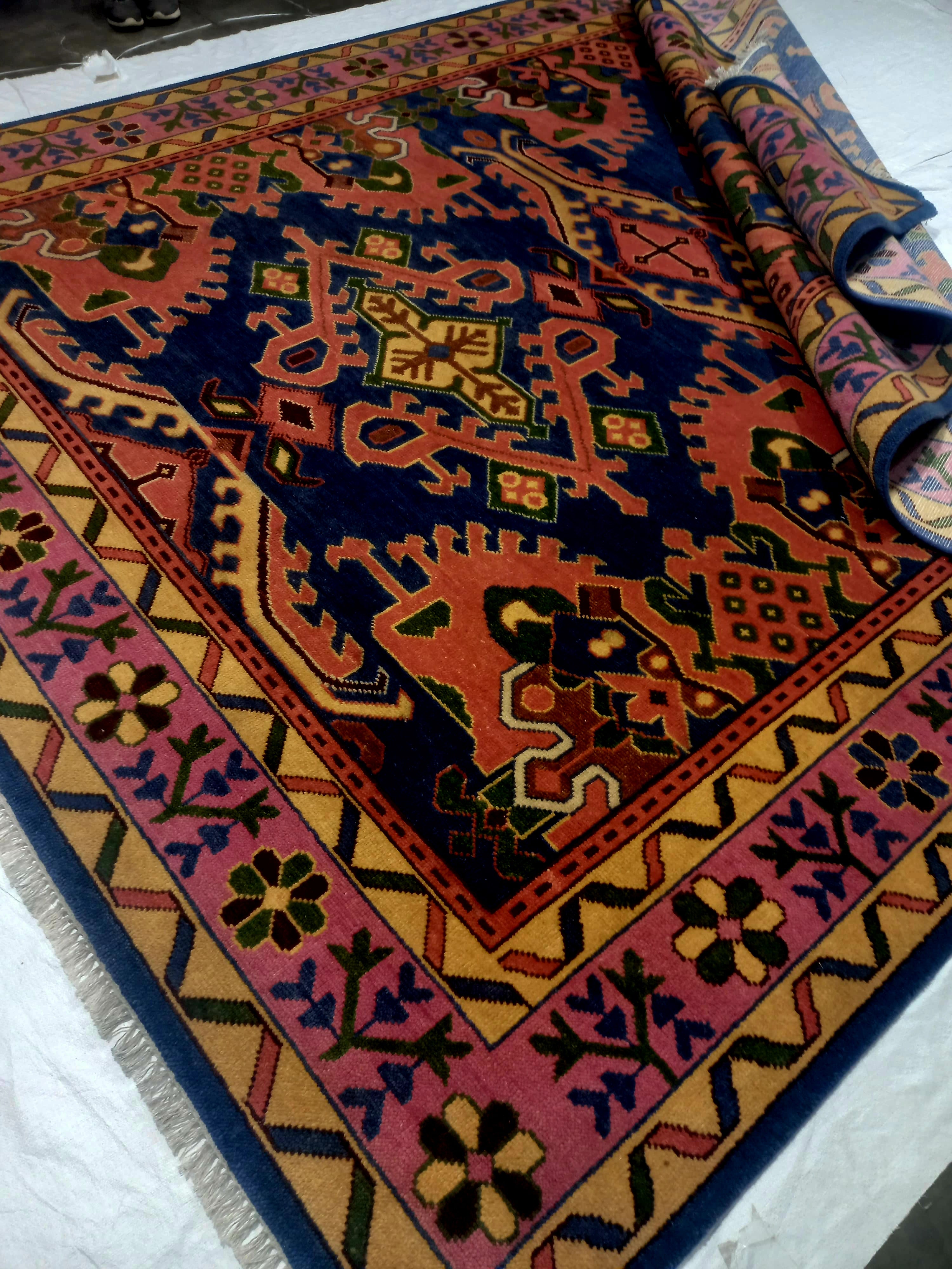 Premium Hand-Knotted Heriz Serapi Wool Rug - Royal Blue & Terracotta Geometric Carpet - Custom Size Traditional Area Rug for Living Room & Dining Space