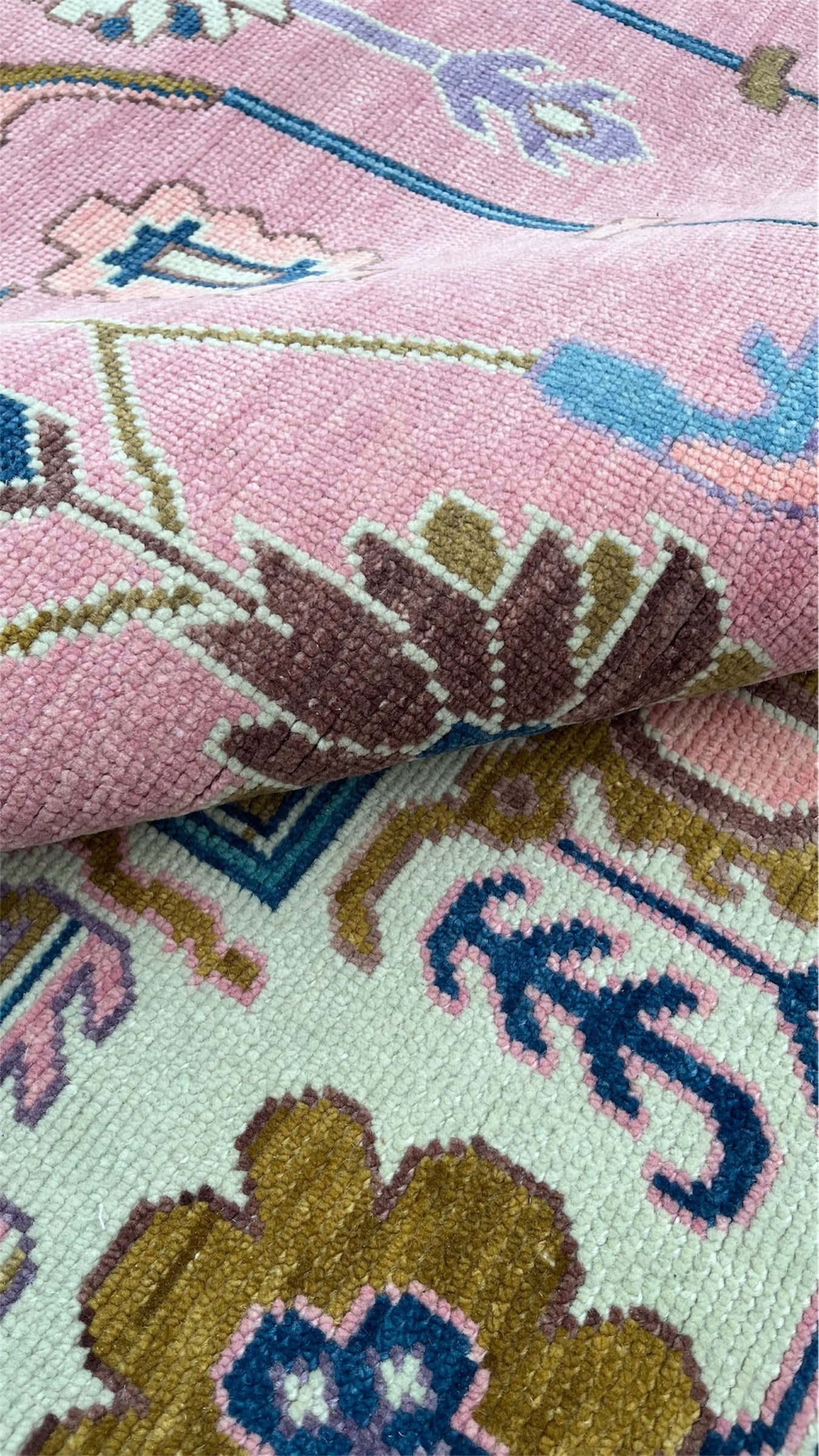 Premium Hand-Knotted Oushak Wool Rug - Soft Pink and Sage Green Floral Carpet