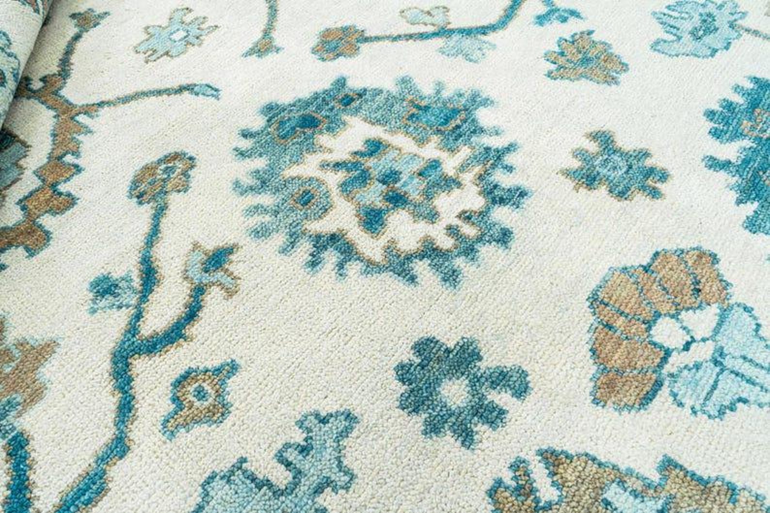 Premium Hand-Knotted Oushak Wool Rug - Creamy Ivory & Turquoise Blue Turkish Carpet - Custom Size Traditional Area Rug for Living Room, Bedroom & Coastal Spaces