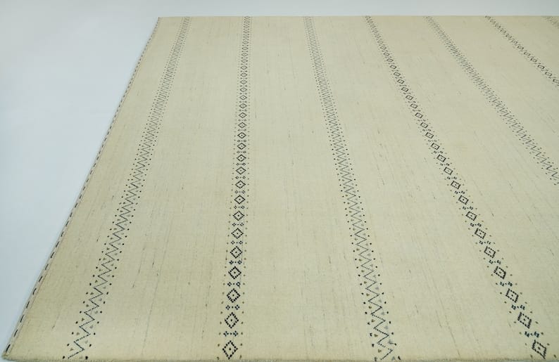 Premium Hand-Knotted Gabbeh Wool Rug - Minimalist Cream Ivory Striped Carpet